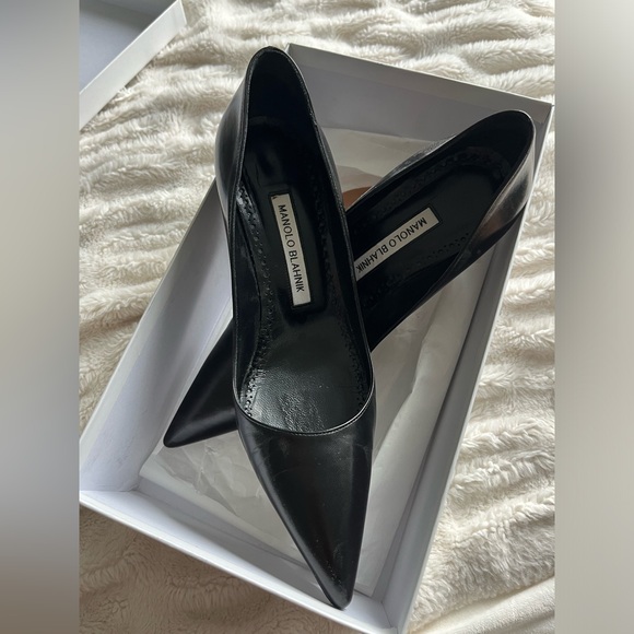 Manolo Blahnik Lisa Pump in 70mm - Picture 3 of 5